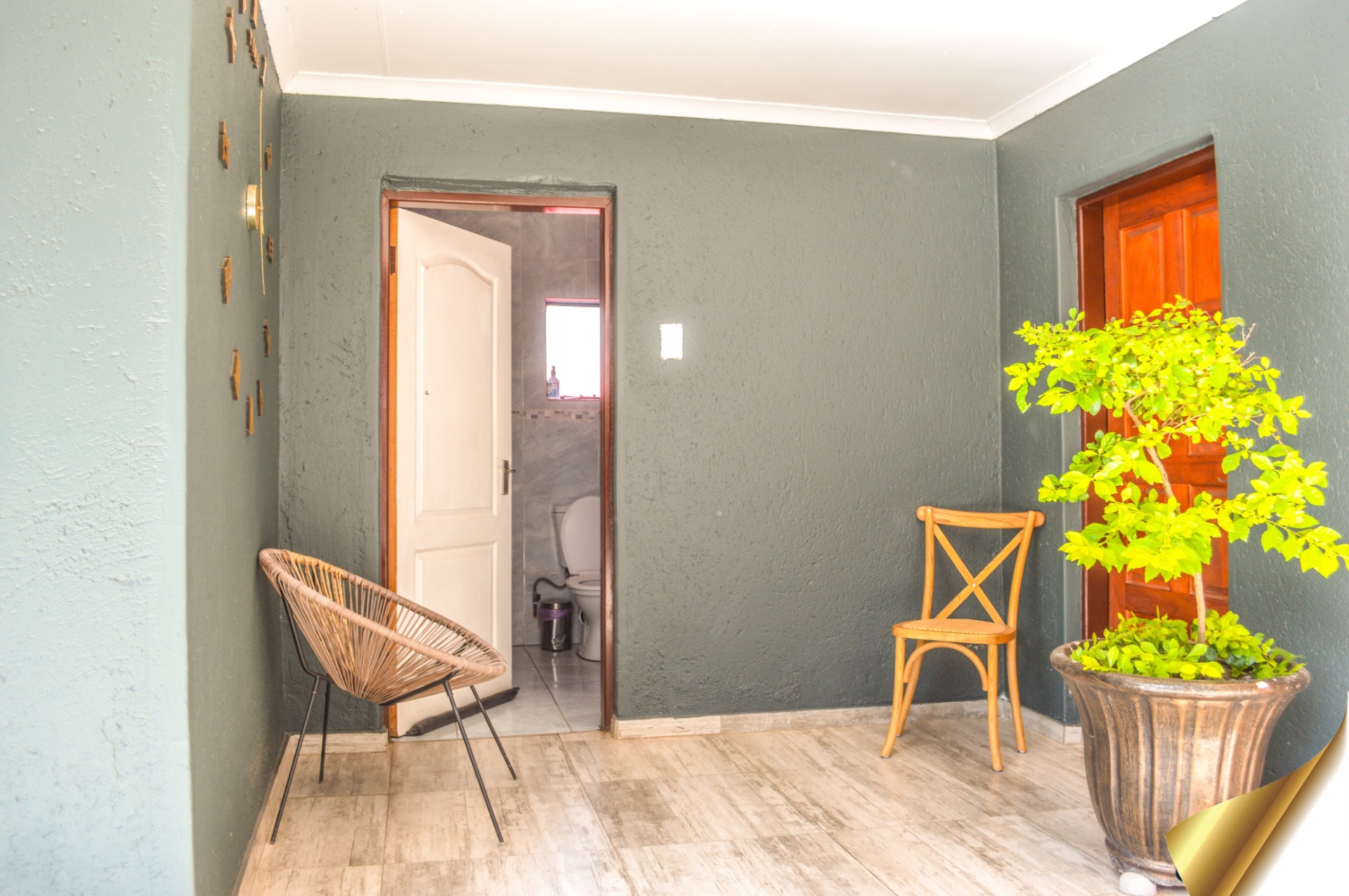 Accommodation 14